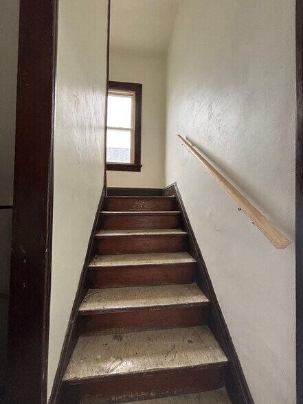 Building Photo - 3418 W 45th St