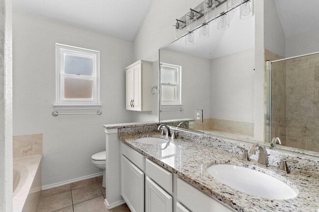Building Photo - 13213 Villa Park Dr
