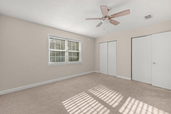 Building Photo - 4490 FL-87