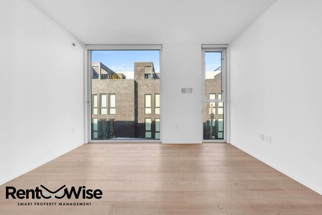 Building Photo - 450 Hayes St