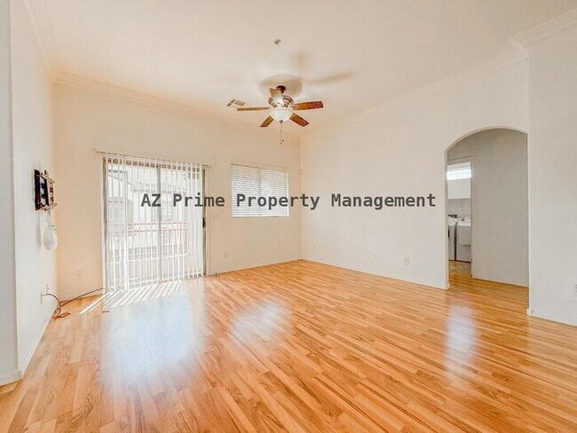 Building Photo - 2725 E Mine Creek Rd