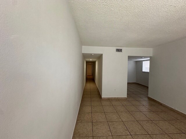 Building Photo - 3525-3527 SW 25th Ter