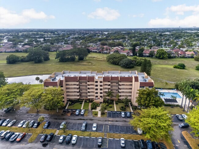 Building Photo - 3671 Environ Blvd
