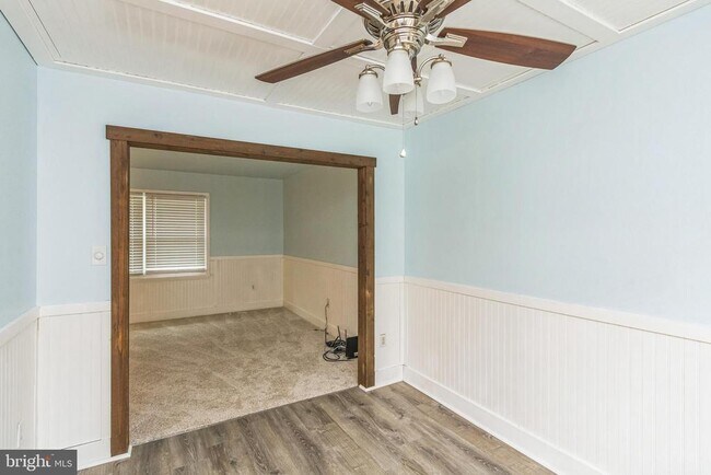 Building Photo - 311 Oakridge Dr