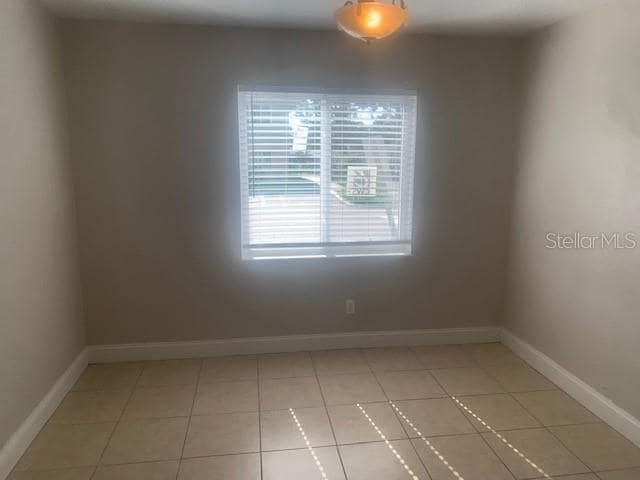 Building Photo - 620 Golden Raintree Pl