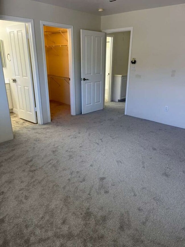 Building Photo - 3 bed 2.5 Bath 2 car garage/ Central AC/ Ewa Beach!