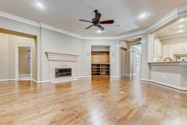 Building Photo - 1130 Wellshire Dr