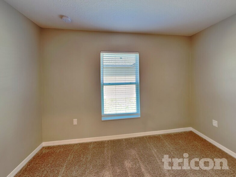 Building Photo - 449 Kensington View Dr