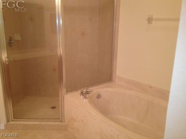 Building Photo - 10038 Chiana Cir