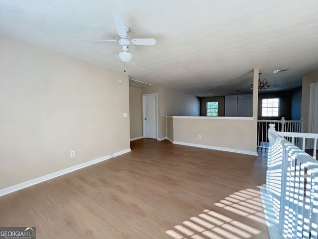 Building Photo - 2751 Spence Ct NE