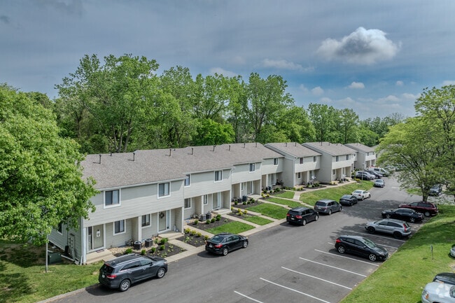 Building Photo - Great North Woods Phase II Condos