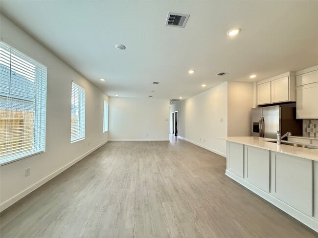 Building Photo - 28707 Grand Mesquite Ln