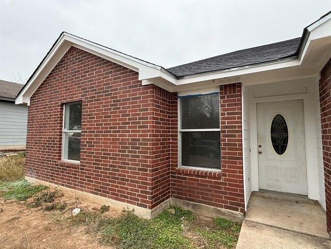 Building Photo - 2502 Ashley Way