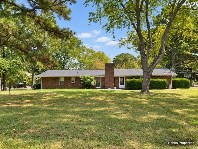 Building Photo - 26530 McLemore Cir