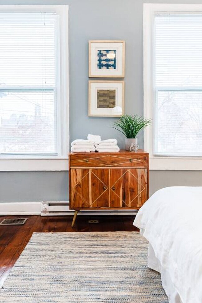 Building Photo - 11 Catlin Alley