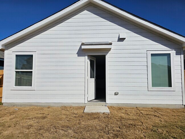 Building Photo - 13818 Appleton Wy