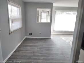 Building Photo - 31266 Hathaway