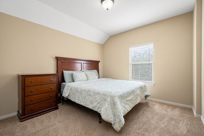 Building Photo - 5110 Ruby Rock Way