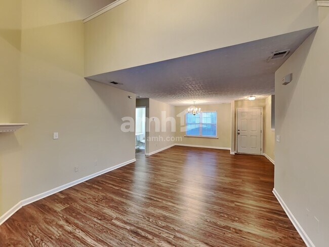 Building Photo - 293 Windcroft Ln NW