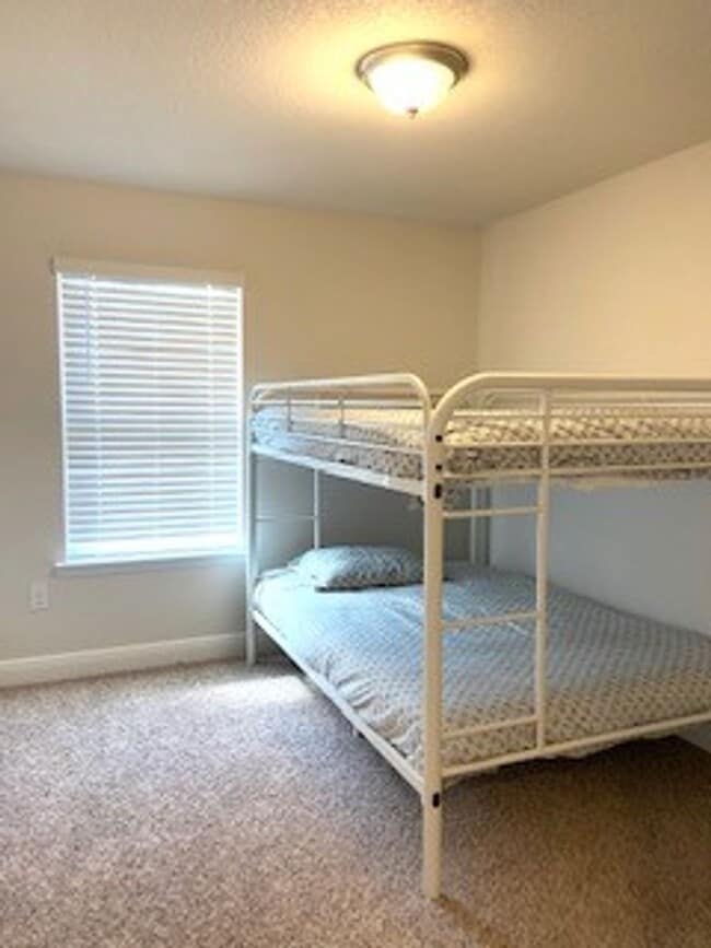 Building Photo - FURNISHED!!!  BEAUTIFUL 3 BEDROOM 2.5 BATH...