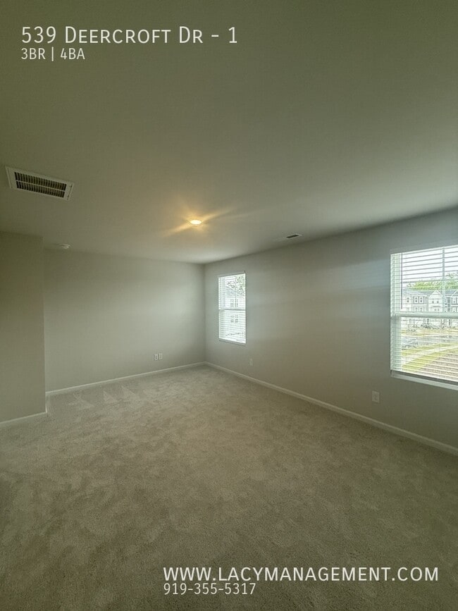 Building Photo - 539 Deercroft Dr