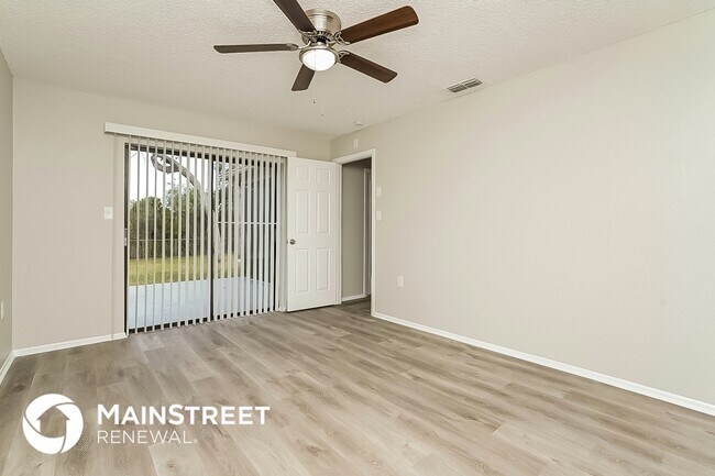 Building Photo - 8093 Pagoda Dr