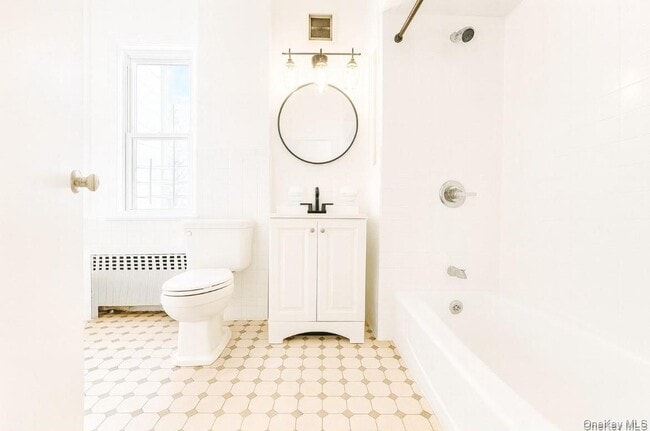 Building Photo - 194 Summit Ave