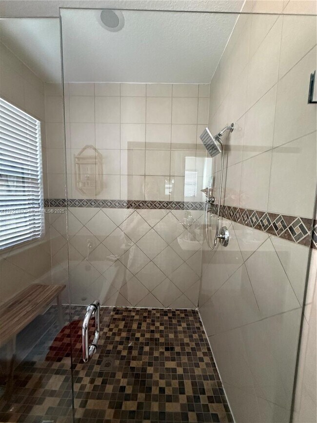 Building Photo - 9823 W 34th Ln