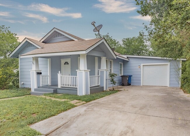 Primary Photo - Dream Rental located minutes from Southtow...
