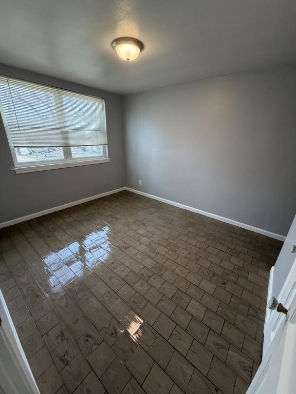 Building Photo - 310 Vine Ave