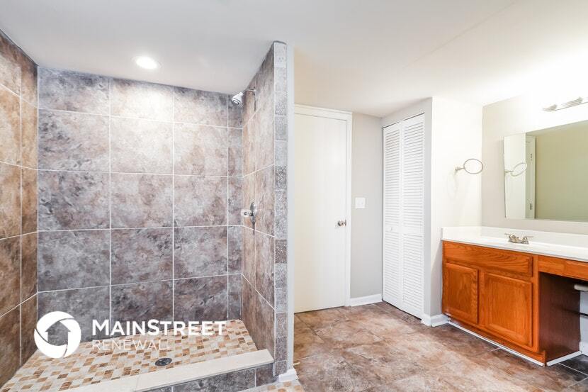 Building Photo - 3618 Chinaberry Ln