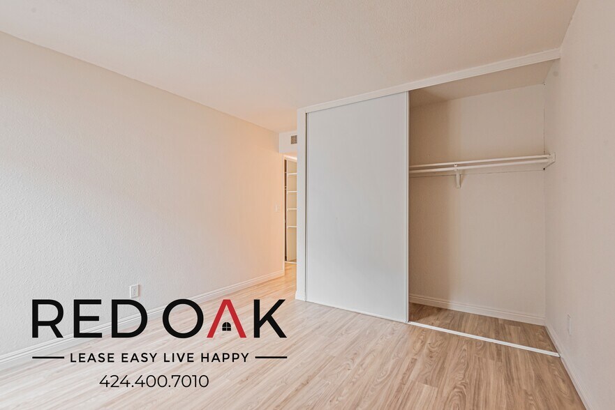 Building Photo - 17830 Sherman Way