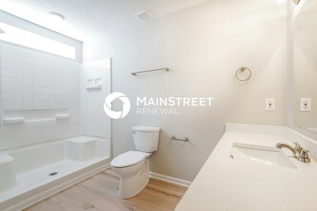 Building Photo - 3 Bedroom Pet-Friendly Home in HERMITAGE, TN with Main Street Renewal