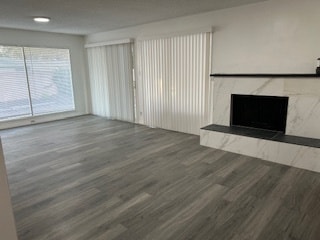Building Photo - 9522 Joyzelle Dr