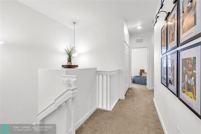 Building Photo - 18401 NW 89th Ct
