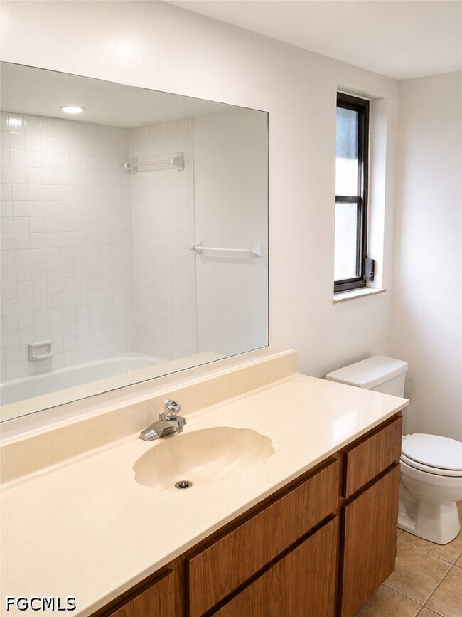 Building Photo - 4440 Orchid Blvd