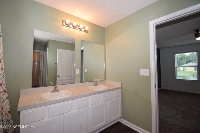 Building Photo - 11513 Stickleback Ln