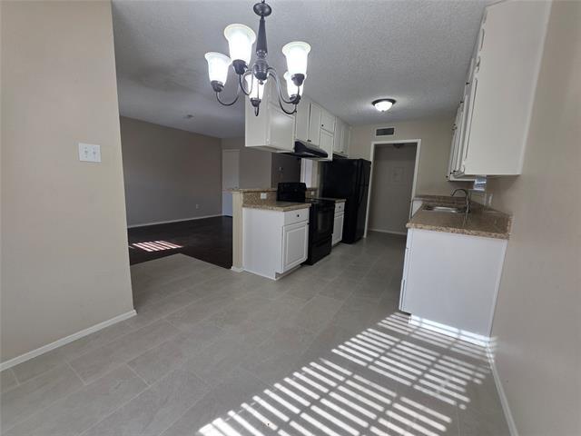 Building Photo - 620 Race St