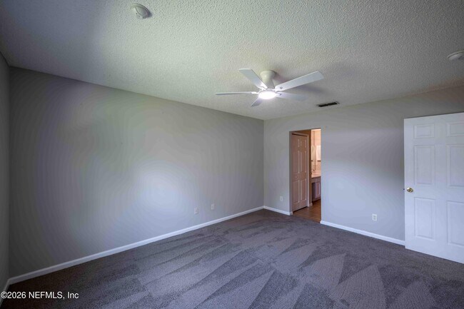 Building Photo - 570 Manship Dr