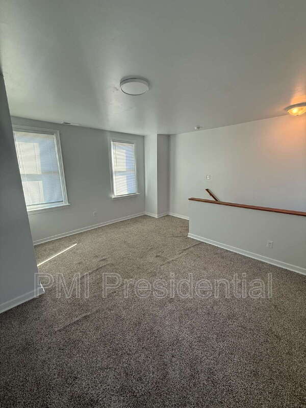 Building Photo - 1310 N 34th St