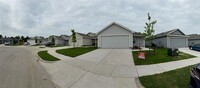 Building Photo - 3809 Ronda St