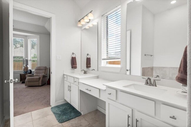 Building Photo - 849 Whitetail Dr