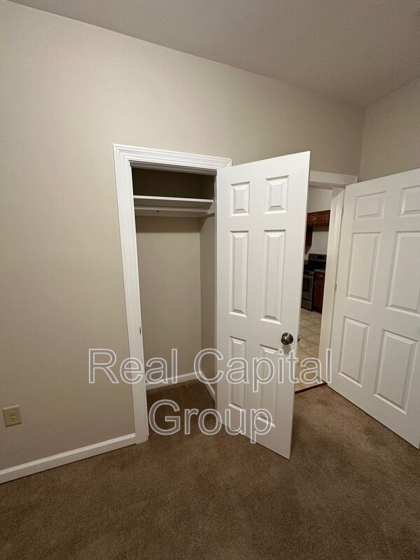 Building Photo - 21 124th St