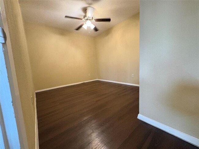 Building Photo - 12814 Hymeadow Dr