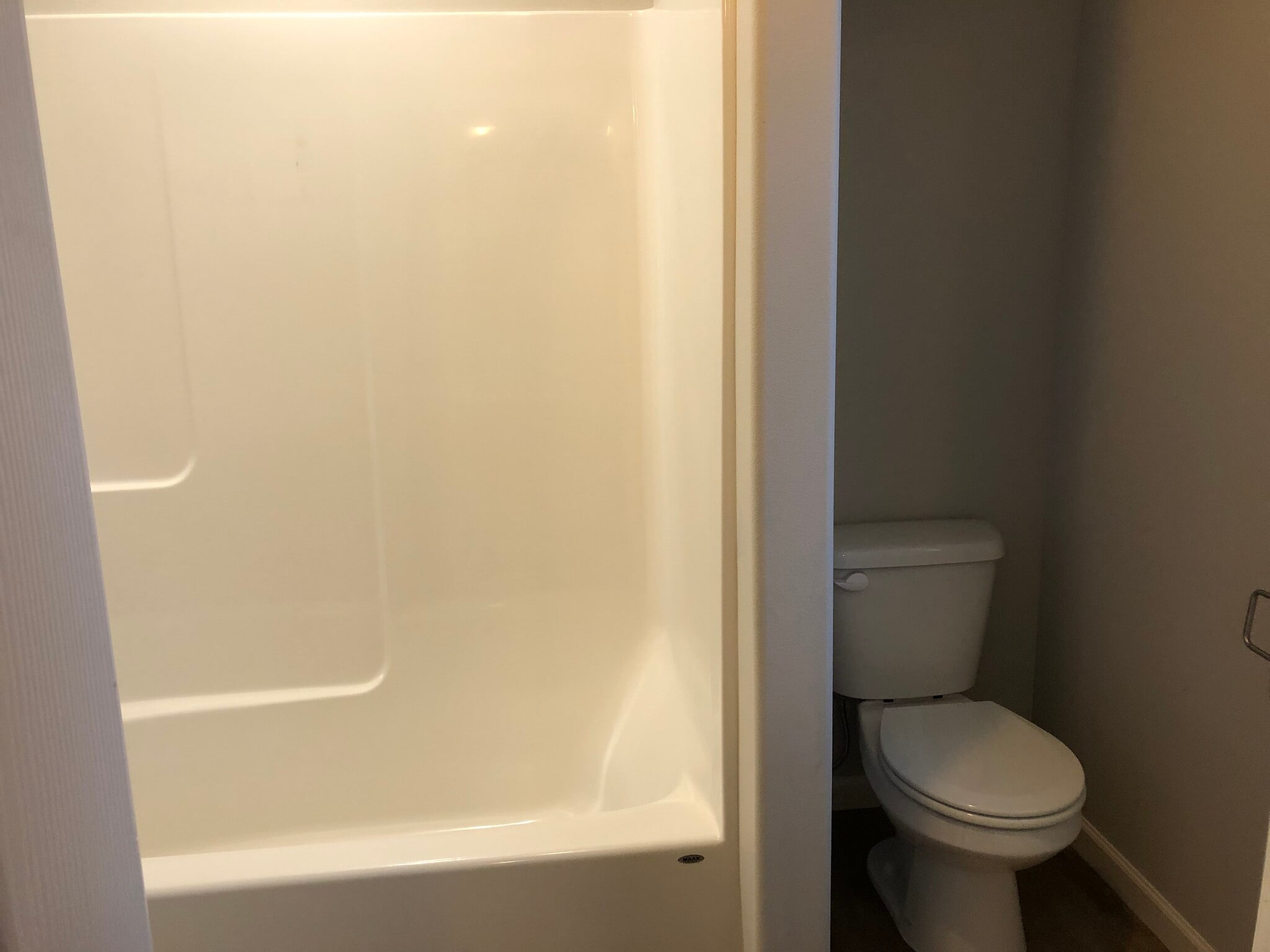 Building Photo - 1358 SW Center St