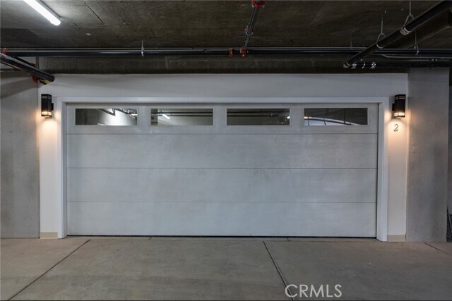 Building Photo - 67 S Craig Ave