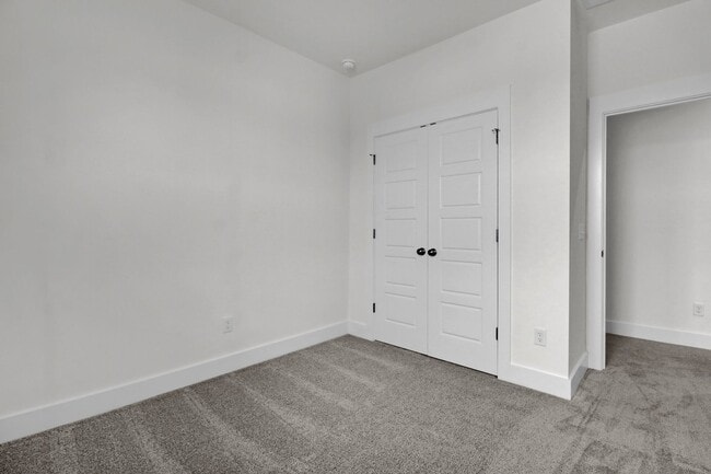 Building Photo - Luxury Townhome in Midtown Nexton