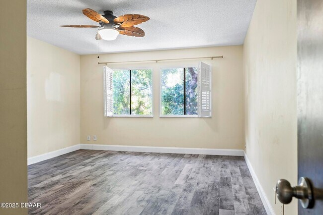 Building Photo - 149 Pine Cone Trail