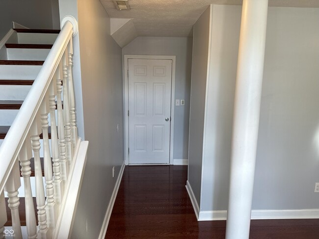 Building Photo - 11461 Reagan Dr