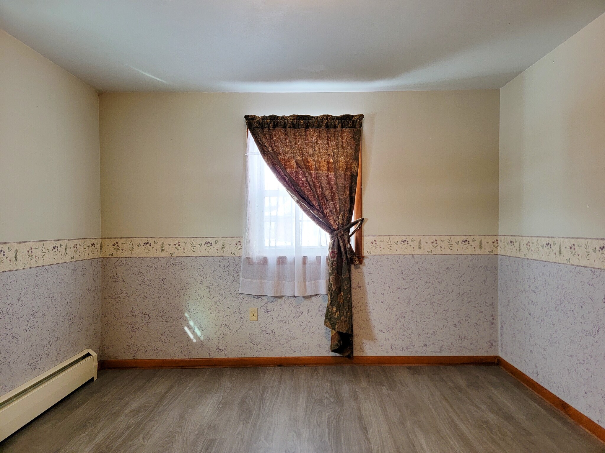 Building Photo - 745 PA-897